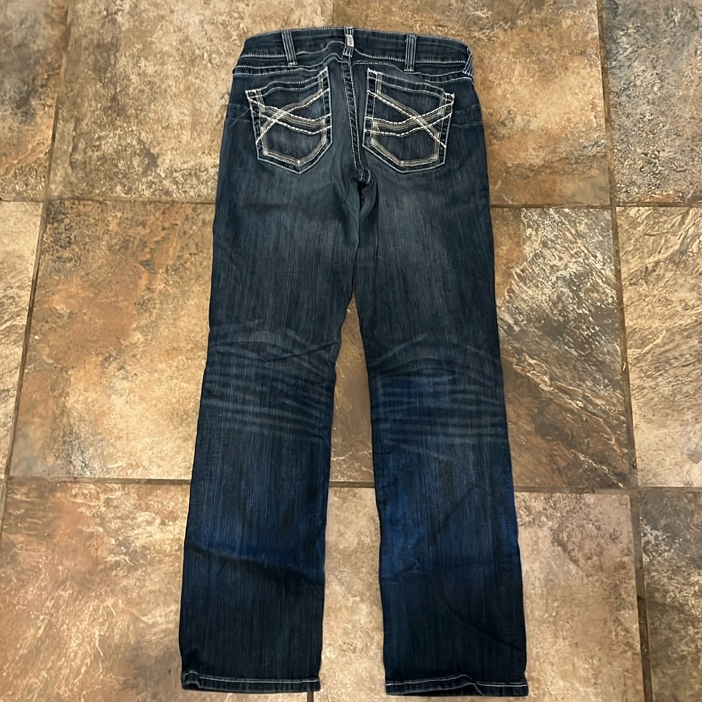 Ariat Jeans 31 R great condition..